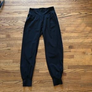 LULULEMON SUNSETTER JOGGER